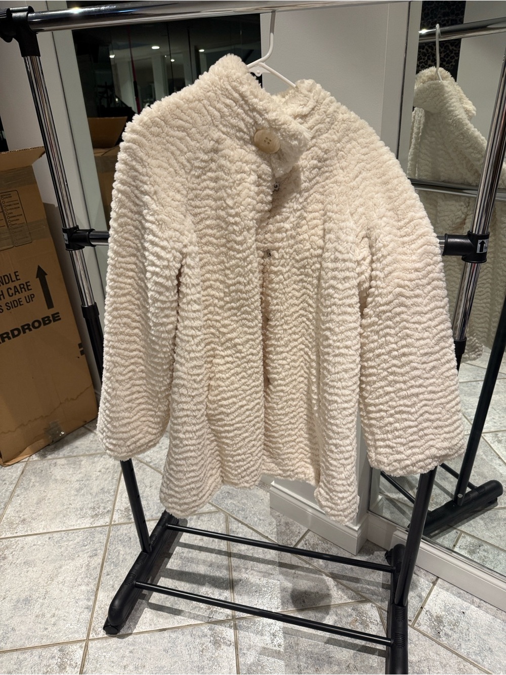 Johnston & Murphy Cream Plush Faux-Shearling Teddy Jacket